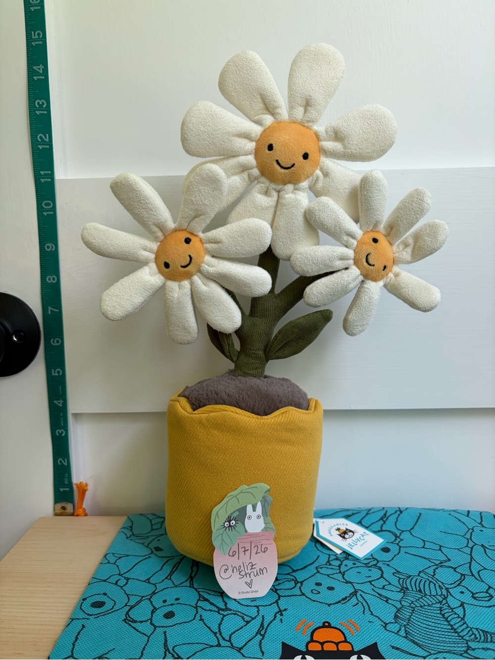 BNWT Jellycat Amuseables Daisy (OS)